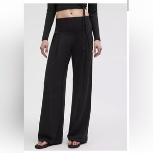 Lululemon Align Palazzo Pant Tall (never worn)